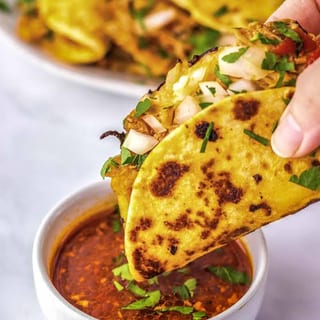 Single Chicken Birria Taco